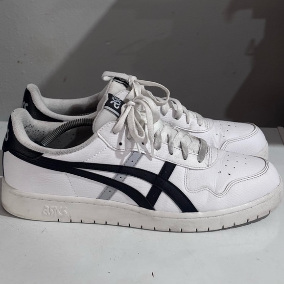 ASICS Men’s Retro Leather Sneakers Size 12 Black White Gray - Picture 2 of 7